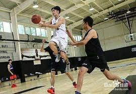 2. 得分后卫（SG）：保罗·乔治（Paul George）