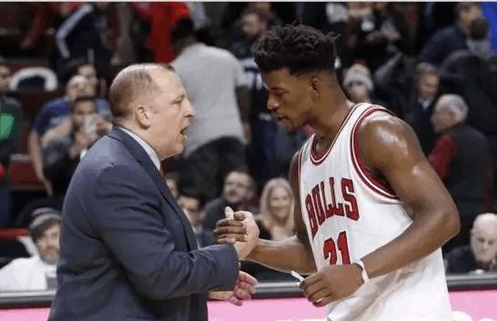 赛中占据了 赛中占据了